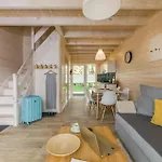Awesome Home In Ustronie Morskie With Wifi * Ustronie Morskie