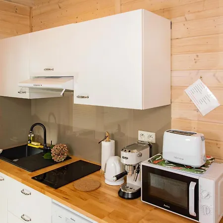 بيت للعطل 2 Bedroom Cozy In أوسترونيه مورسكية